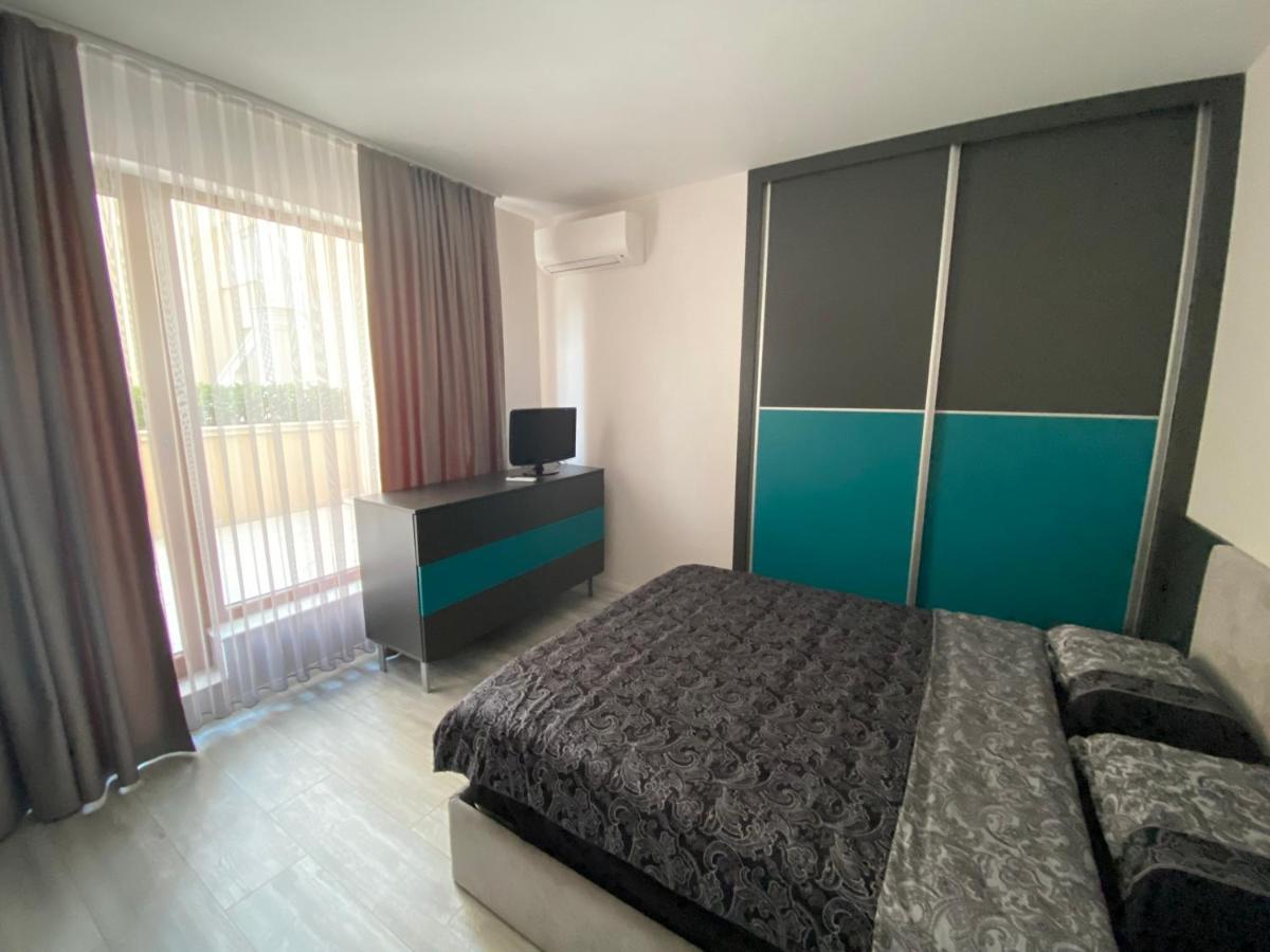 Luxurious And Panoramic Apartments At The Beach In La Mer Complex Golden Sands Esterno foto